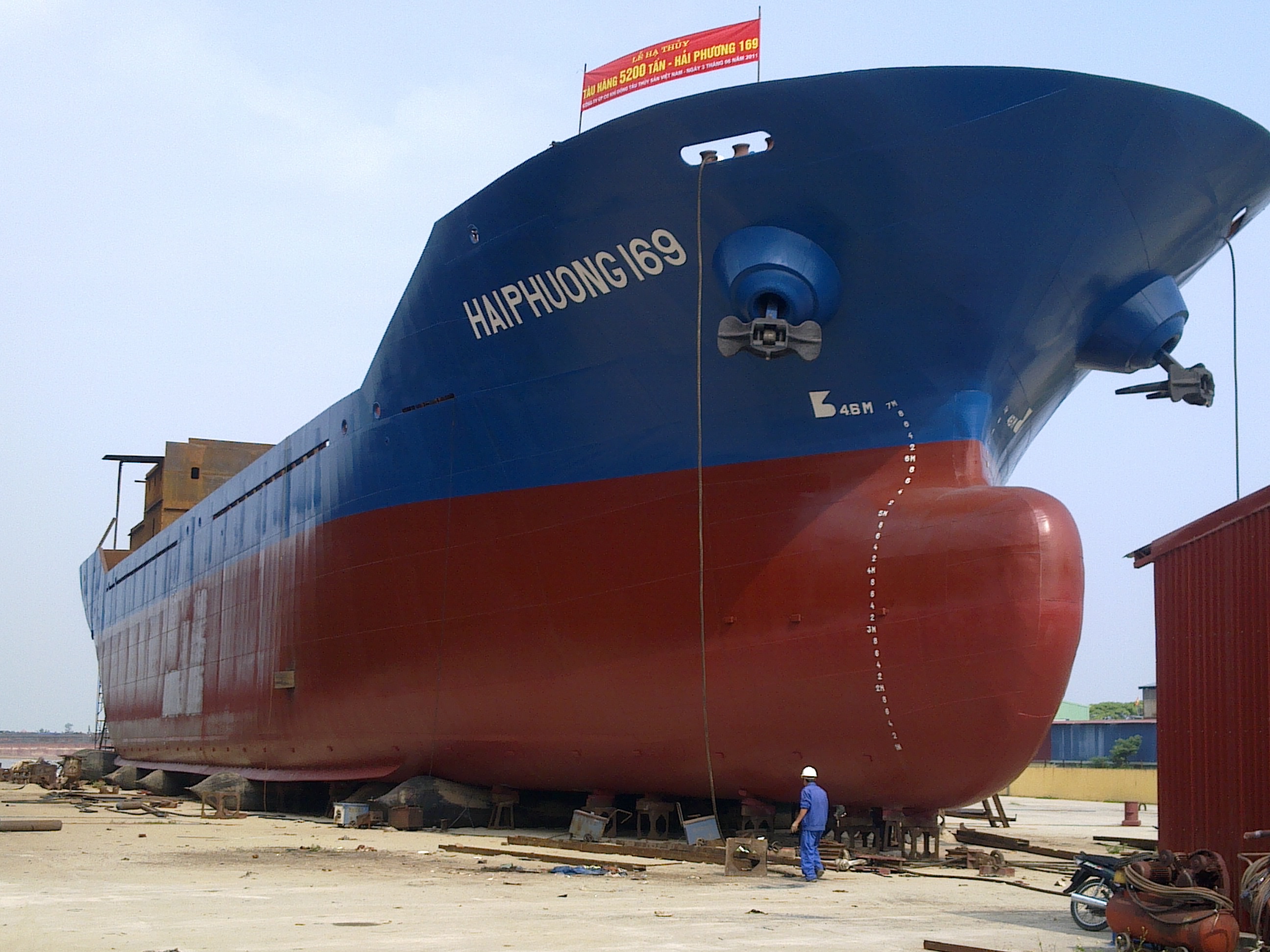 Đóng mới Tàu chở hàng tổng hợp - 5200DWT